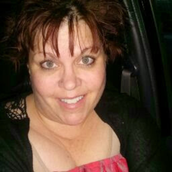 Meet your Posher, Shae - Picture 1 of 1